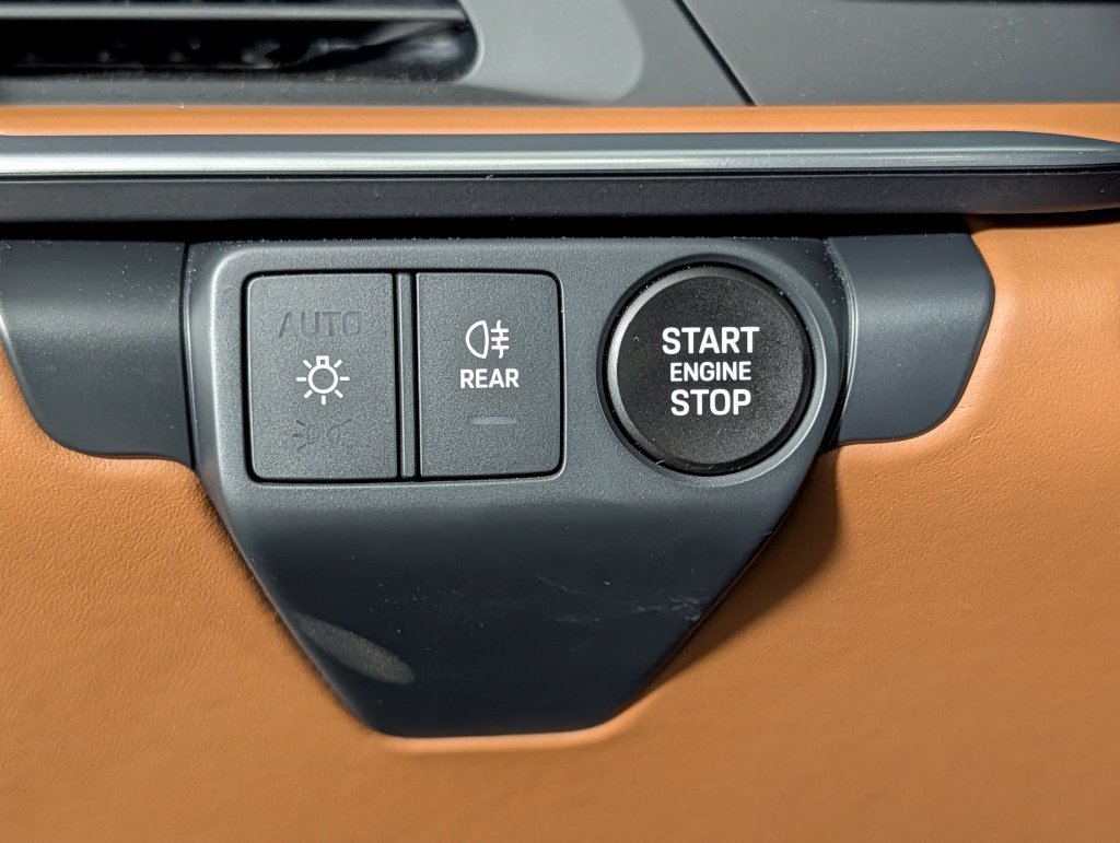 Certified 2026 Porsche 911 Targa 4S AWD/4WD image 33