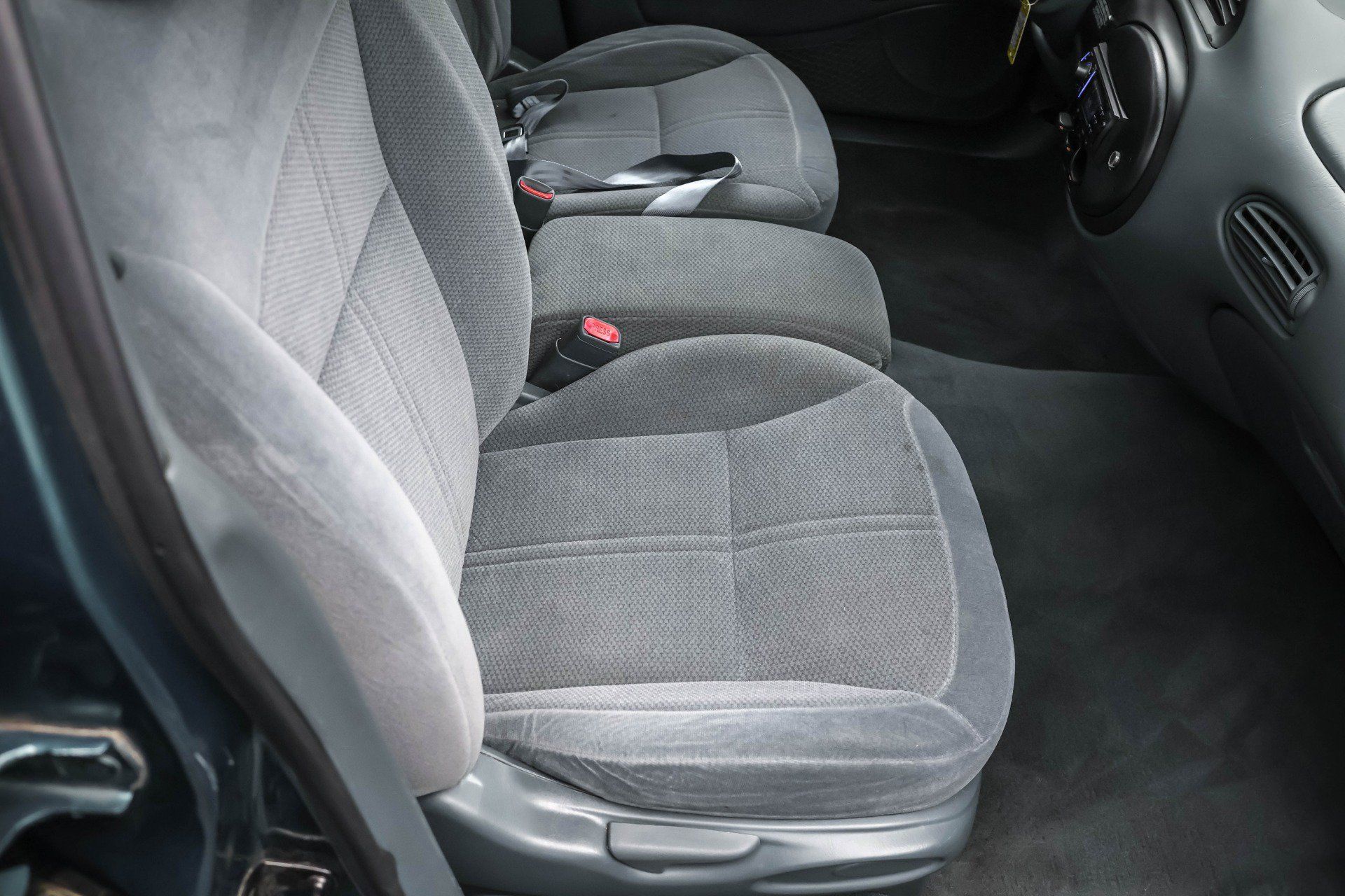 Used 1997 Ford Taurus GL FWD image 20