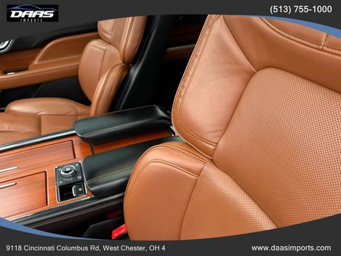 Used 2018 Lincoln Navigator L Reserve w/ Technology Package AWD/4WD image 26