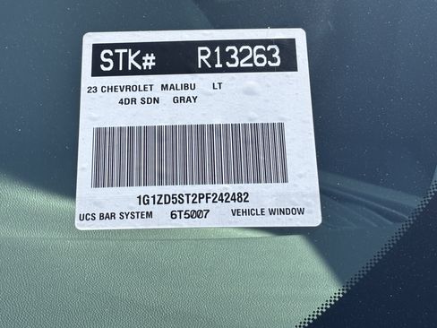 Used 2023 Chevrolet Malibu LT FWD image 31