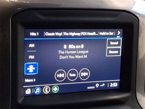 Certified 2024 GMC Sierra 3500 Pro w/ Convenience Package image 5