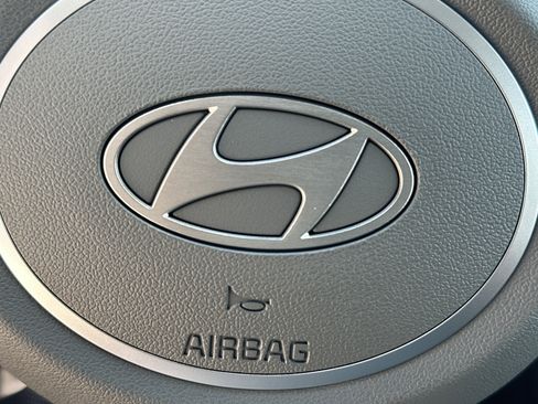 New 2026 Hyundai Elantra Sport FWD image 21