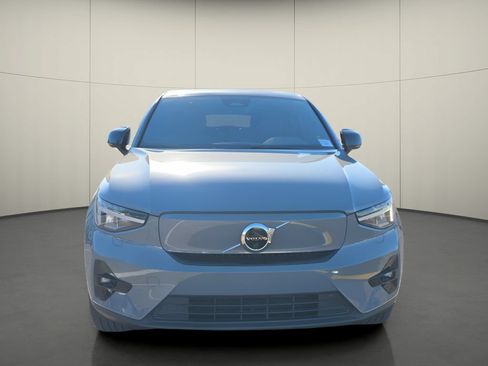 Used 2023 Volvo C40 P8 Recharge Ultimate w/ Protection Package Premier AWD/4WD image 2