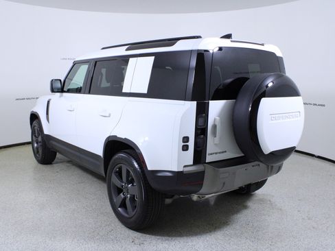 Used 2026 Land Rover Defender 110 S image 5