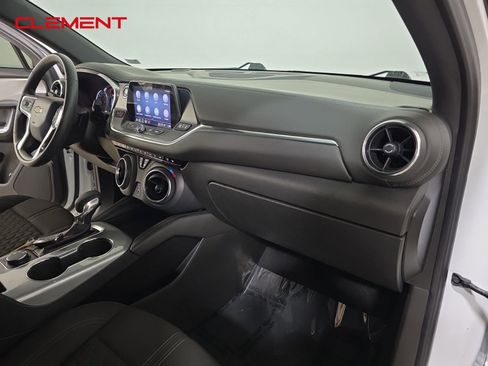 Used 2022 Chevrolet Blazer LT image 28