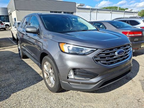 Used 2024 Ford Edge Titanium AWD/4WD image 3
