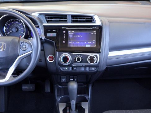 Used 2016 Honda Fit EX image 17