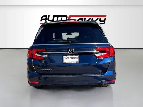 Used 2024 Honda Odyssey EX-L image 6