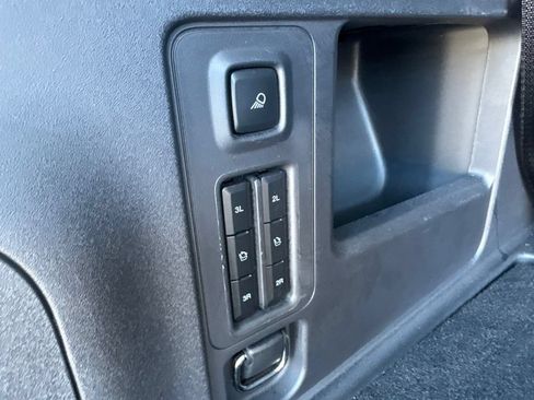 Used 2025 Ford Expedition Tremor AWD/4WD image 56