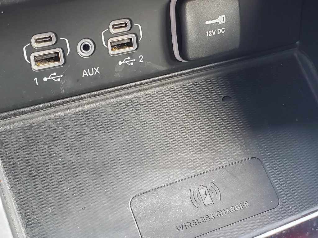 Used 2024 Jeep Grand Cherokee Altitude AWD/4WD image 20