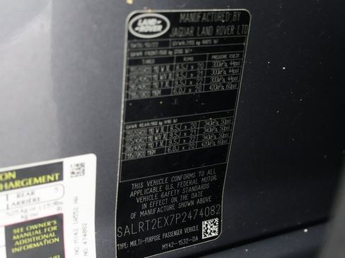 Used 2023 Land Rover Discovery S R-Dynamic image 38