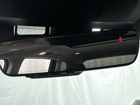 Certified 2023 Subaru Ascent Limited w/ Technology Package image 37