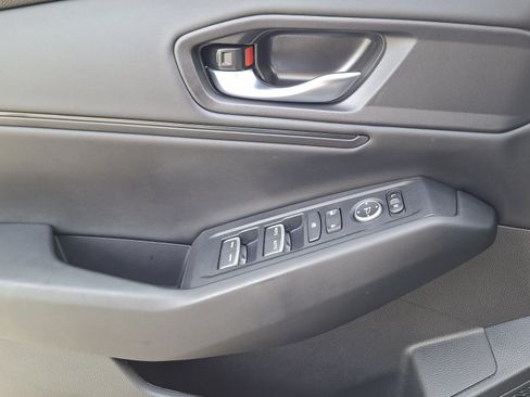 Used 2024 Honda Accord EX image 16