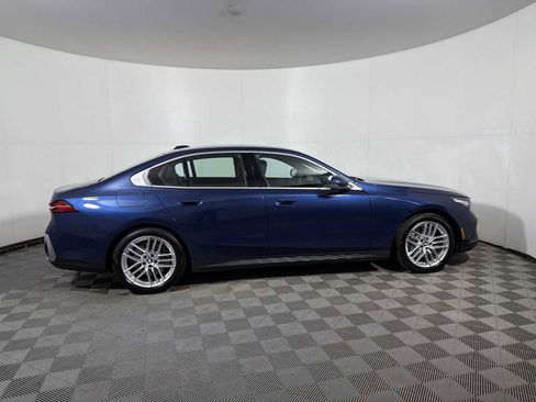 Used 2025 BMW 540i xDrive image 7