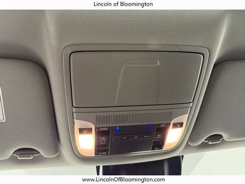 Used 2018 Acura MDX SH-AWD image 28