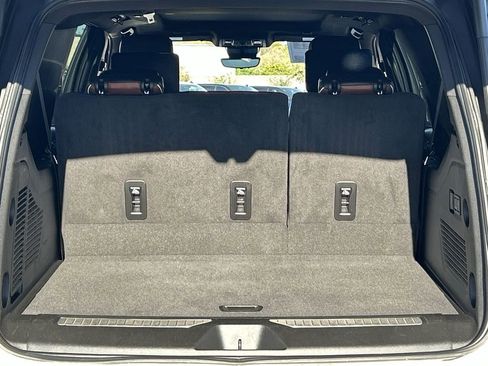 Used 2024 GMC Yukon XL Denali Ultimate image 27
