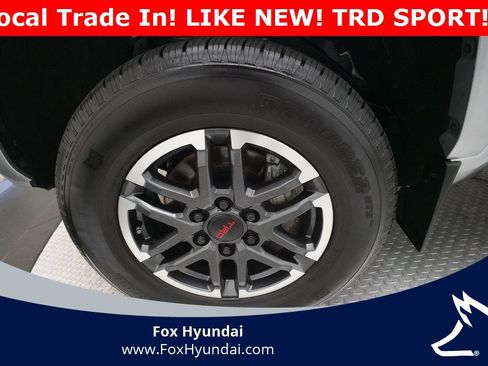 Used 2024 Toyota Tacoma TRD Sport w/ TRD Sport Upgrade Package image 26