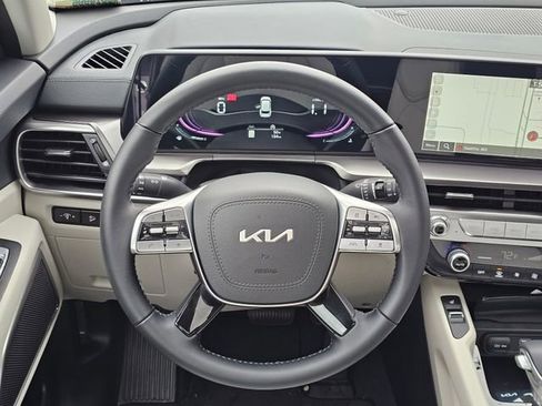 New 2025 Kia Telluride S AWD/4WD image 16