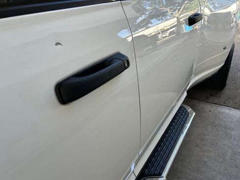 Used 2023 RAM 3500 Tradesman w/ Chrome Appearance Group AWD/4WD image 16