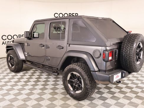 Used 2019 Jeep Wrangler Unlimited Sport S AWD/4WD image 21