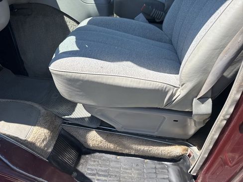 Used 1992 GMC G3500 Rally RWD image 10