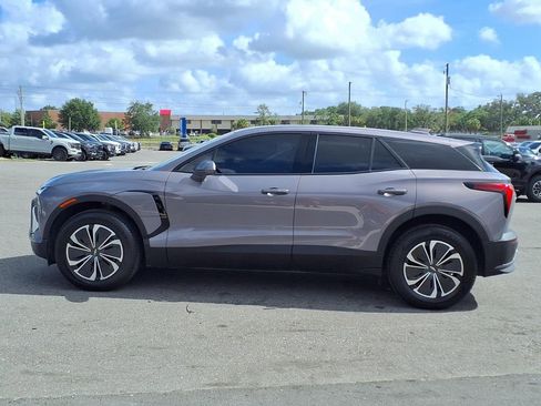 Used 2025 Chevrolet Blazer EV LT FWD image 4