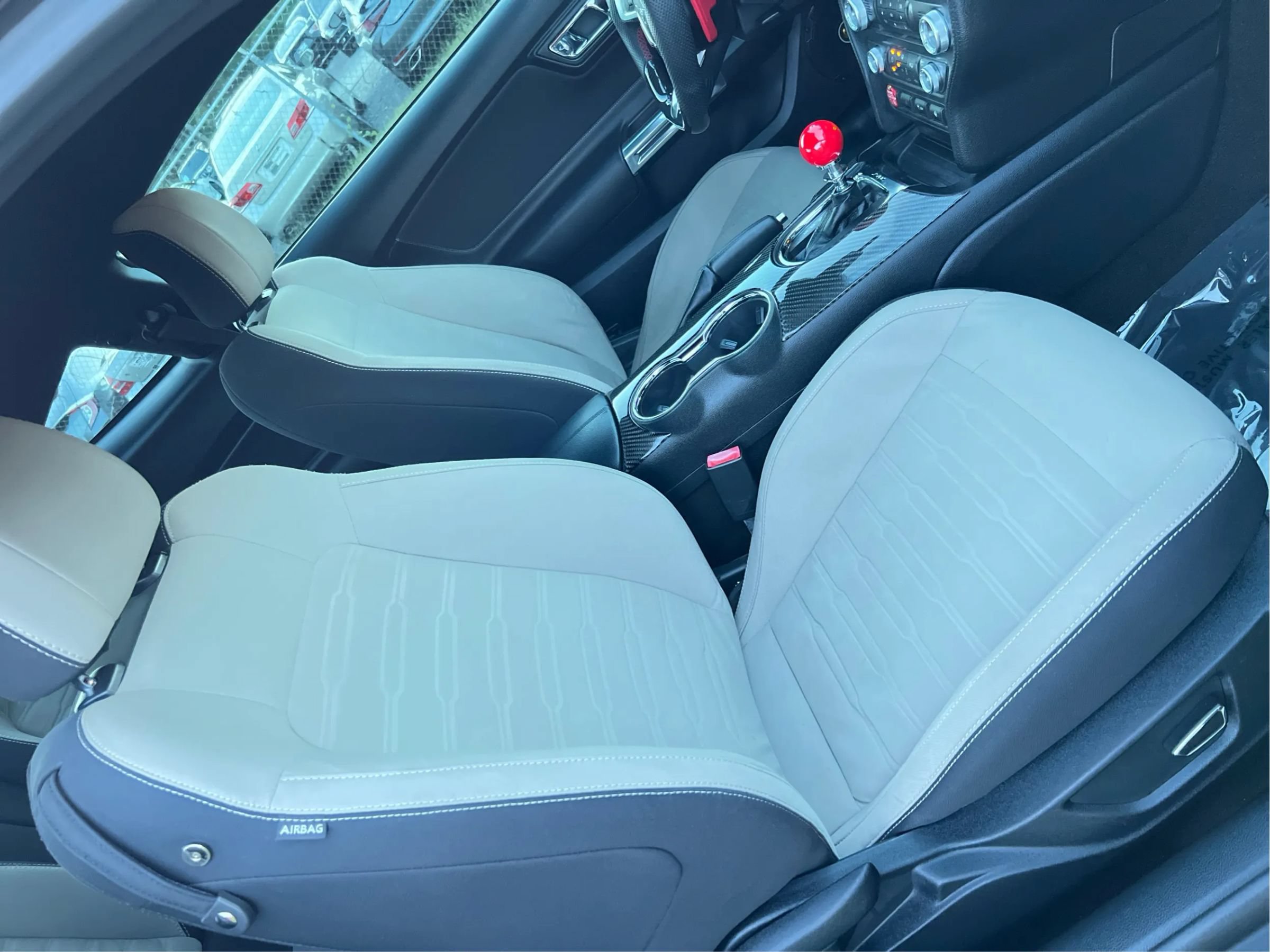 Used 2016 Ford Mustang GT RWD image 28