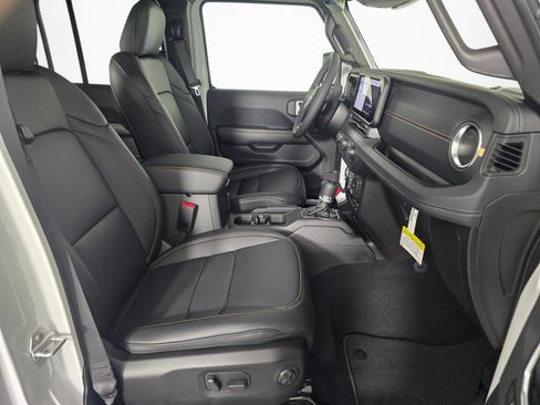 New 2026 Jeep Gladiator Sport AWD/4WD image 45