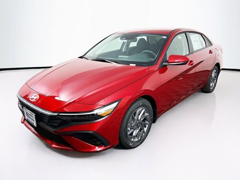 New 2026 Hyundai Elantra Blue image 3