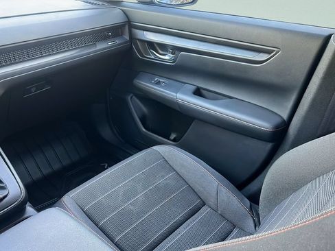 Used 2023 Honda CR-V Sport image 13