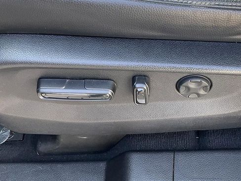 Used 2023 Honda Odyssey Touring image 18