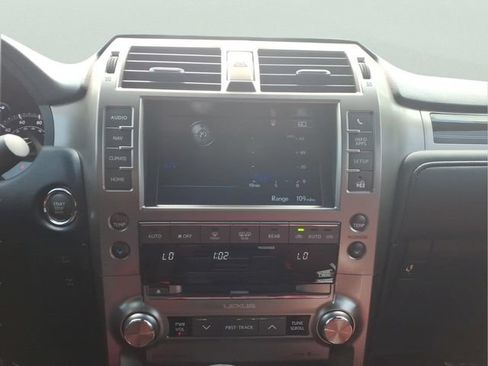 Used 2020 Lexus GX 460 Premium w/ Premium Package AWD/4WD image 14