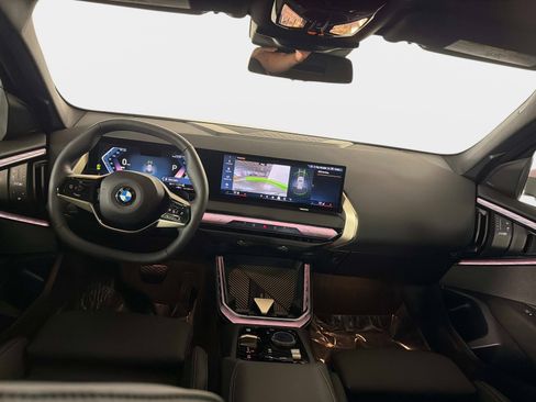 Used 2025 BMW X3 xDrive30i w/ Convenience Package image 35