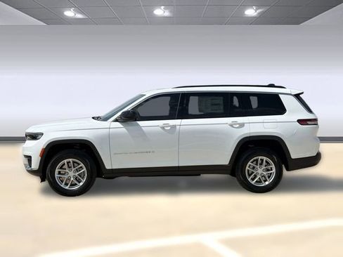 New 2026 Jeep Grand Cherokee L Laredo AWD/4WD image 2