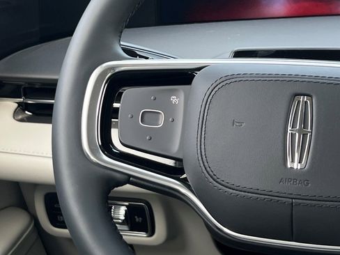 New 2026 Lincoln Nautilus Premier w/ Equipment Group 102A image 21