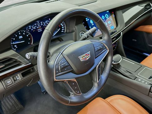 Used 2018 Cadillac CT6 Luxury image 18