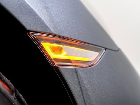 Used 2025 Porsche 718 Cayman image 28