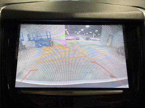 Used 2016 Cadillac SRX Luxury image 17