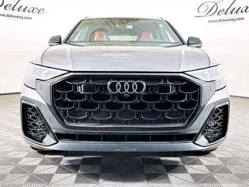 Used 2024 Audi SQ8 Premium Plus w/ Black Optic Package AWD/4WD image 2