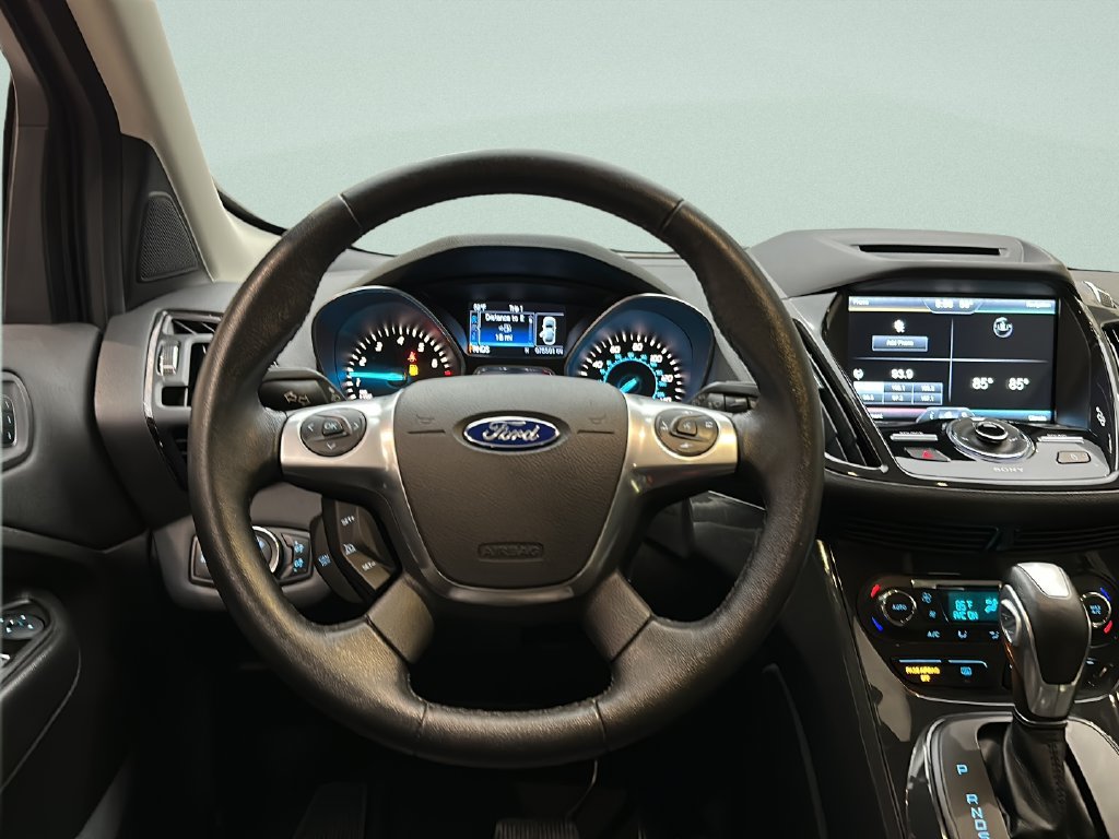 Used 2015 Ford Escape Titanium AWD/4WD image 25