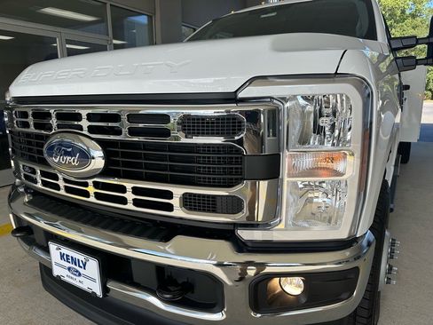 New 2026 Ford F350 XL w/ XL Chrome Package image 1