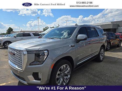 Used 2024 GMC Yukon Denali w/ Advanced Technology Package AWD/4WD image 1