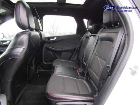 Used 2023 Ford Escape ST-Line Select w/ Tech Pack #2 AWD/4WD image 18