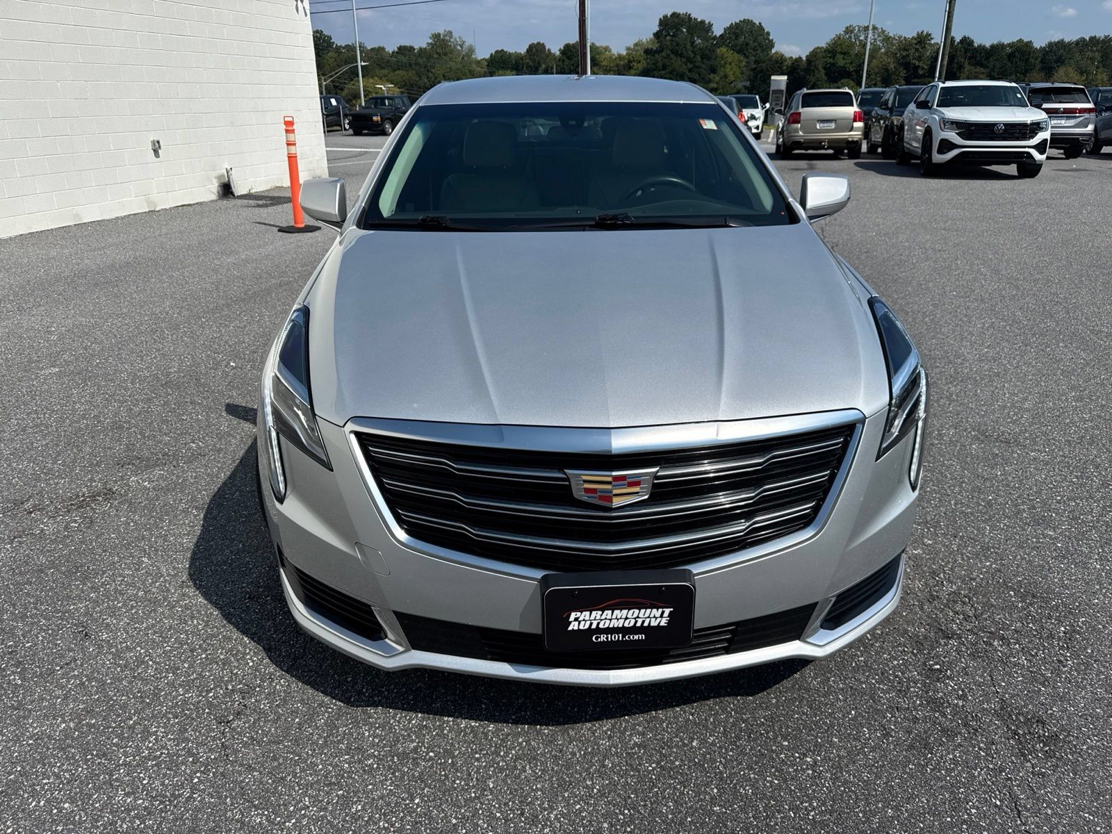Used 2019 Cadillac XTS FWD image 2