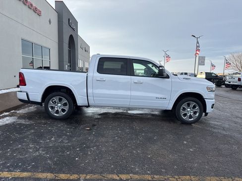 New 2025 RAM 1500 Big Horn AWD/4WD image 9