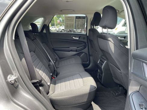 Used 2024 Ford Edge SE AWD/4WD image 17