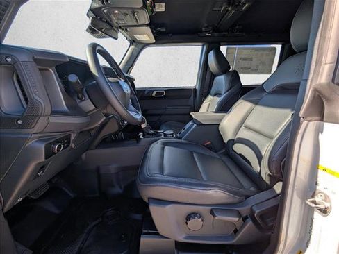 New 2025 Ford Bronco Big Bend w/ Black Diamond Package image 4