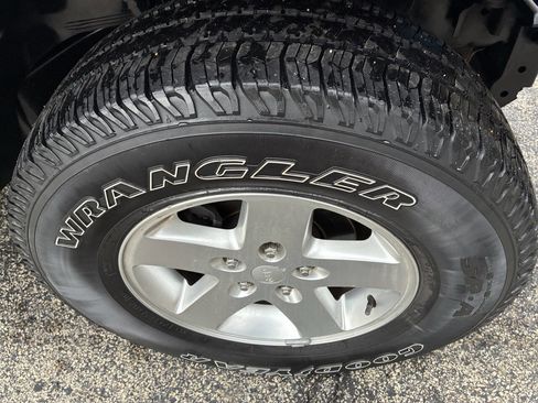 Used 2015 Jeep Wrangler Unlimited Sport w/ Quick Order Package 24S image 26