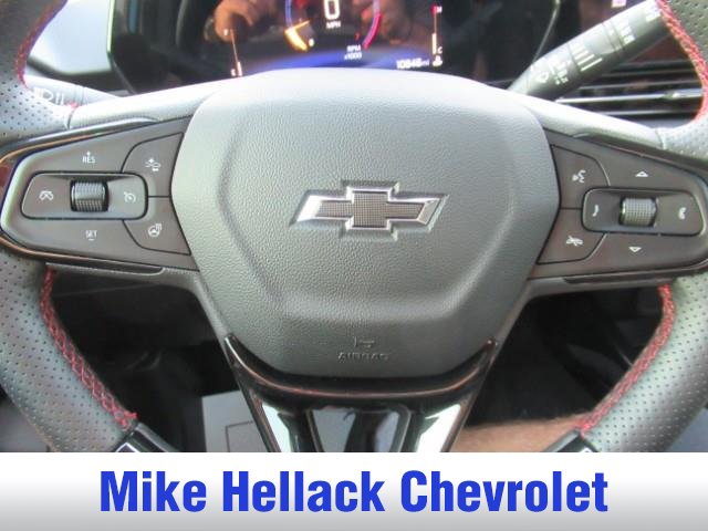 Used 2026 Chevrolet Trax RS FWD image 25