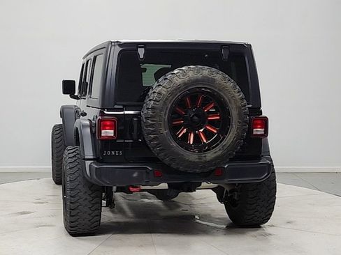 Used 2021 Jeep Wrangler Unlimited Rubicon AWD/4WD image 6